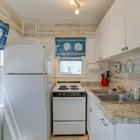 Cozy Indian Rocks Beach Cottage Steps To Seawall! Clearwater Beach Exterior photo